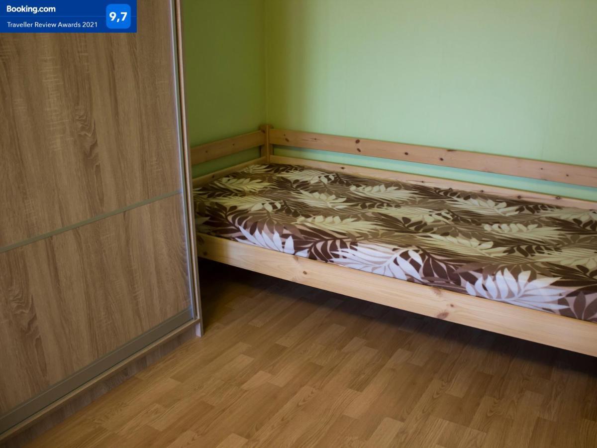 Apartment On Bukharestskaya 156 Санкт Петербург Екстериор снимка