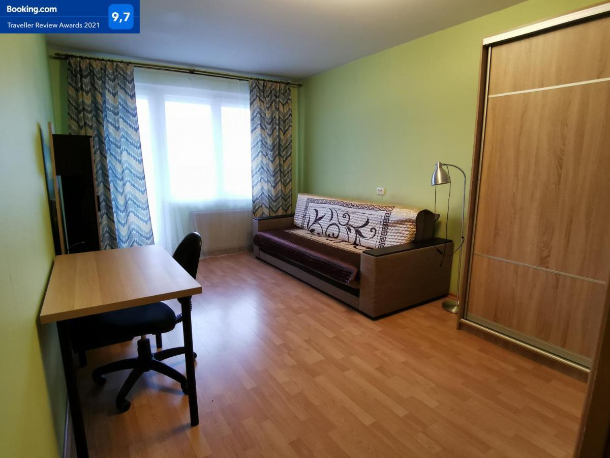 Apartment On Bukharestskaya 156 Санкт Петербург Екстериор снимка